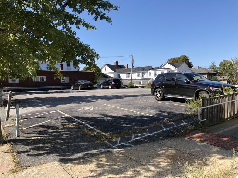 More Photos Of 28 Market St, Warren Theater Concert Hall For Sale