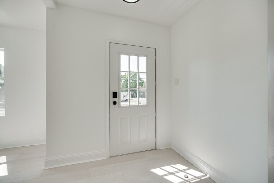 More Photos Of 3801 Salem Ave, Dayton Office For Sale