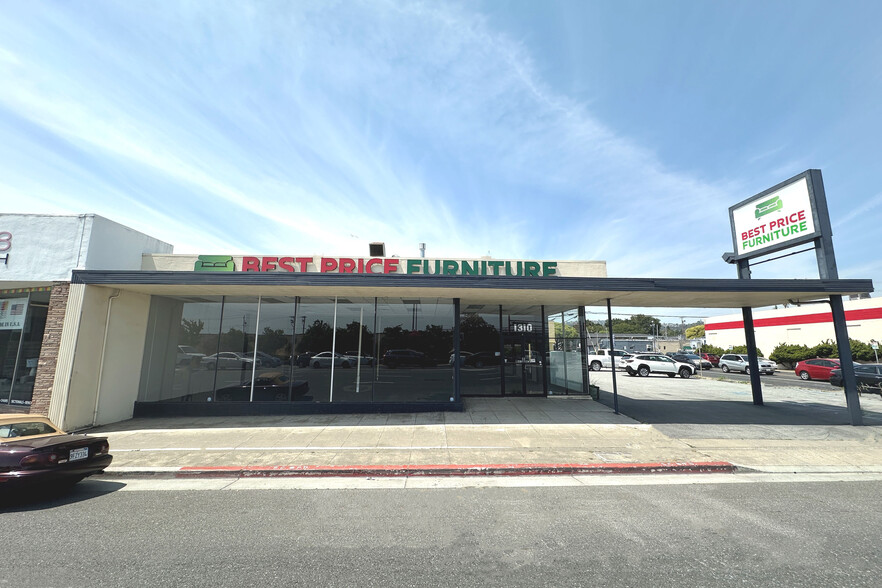 Primary Photo Of 1310 El Camino Real, San Carlos Freestanding For Lease