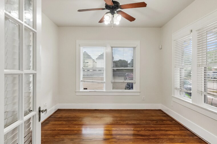 More Photos Of 1322 Yale St, Houston Office For Lease