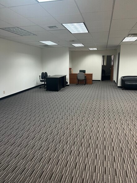 More Photos Of 5623 N Peck Rd, Arcadia Unknown For Lease