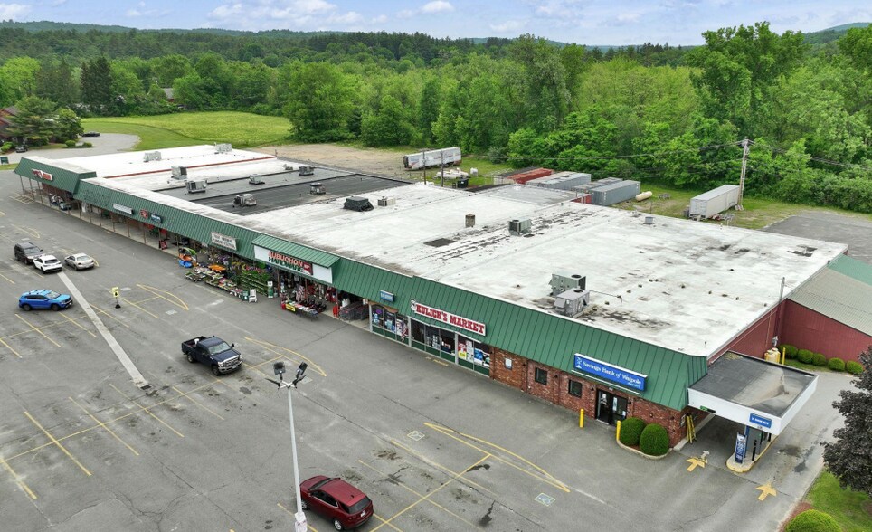 More Photos Of 30 Warwick Rd, Winchester Storefront For Sale