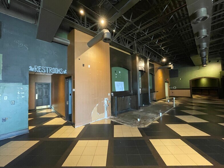 More Photos Of 1209-1279 Main St, Imperial General Retail For Lease