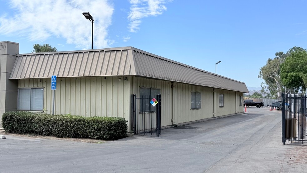 More Photos Of 3070 Myers St, Riverside Warehouse For Sale