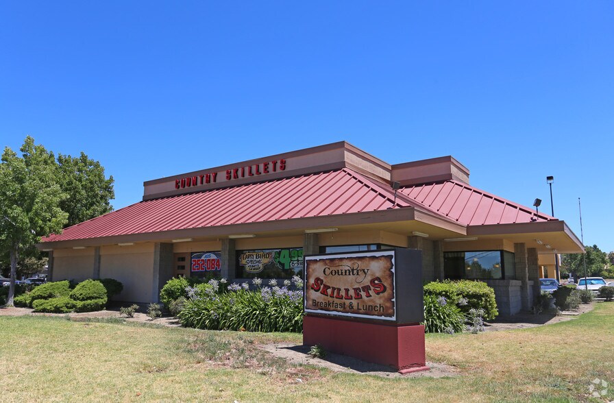 More Photos Of 3033 Harbor St, Pittsburg Unknown For Lease