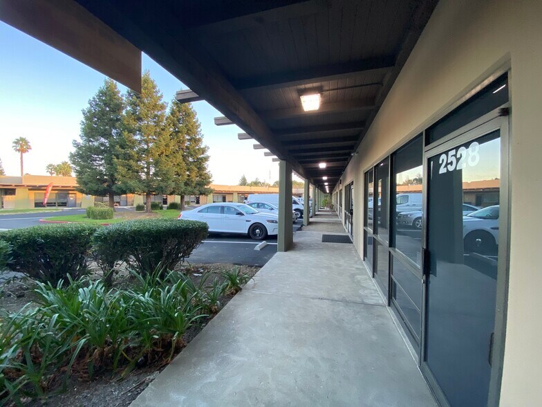 More Photos Of 2510-2532 Seaboard Ave, San Jose Manufacturing For Lease