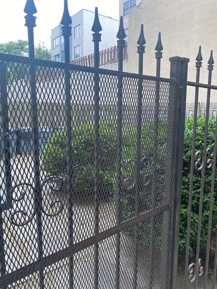 More Photos Of 532 Monroe St, Hoboken General Retail For Sale