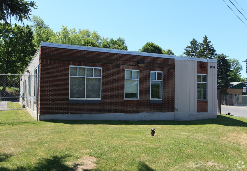 More Photos Of 1810 Erie Blvd E, Syracuse Office For Sale