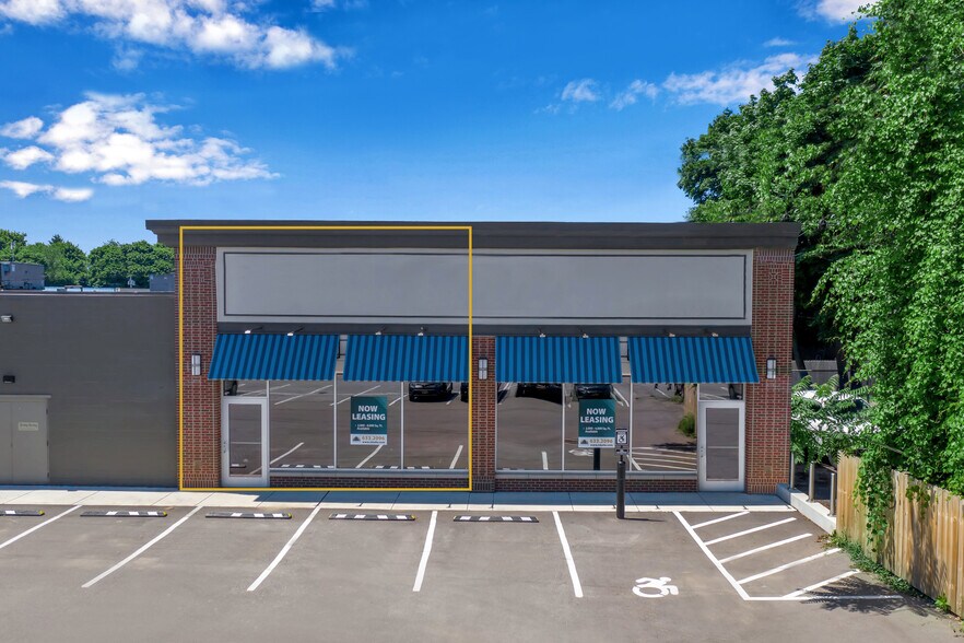 More Photos Of 140 Pine St, Hamburg Storefront For Lease