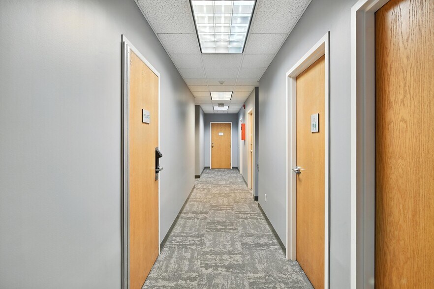 More Photos Of 3 Northwestern Dr, Bloomfield Medical For Lease