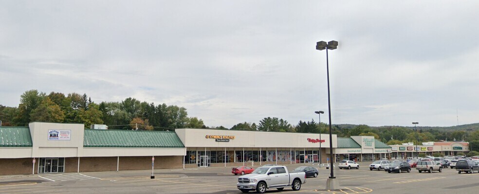 More Photos Of 800-840 Hooper Rd, Endwell Restaurant For Lease