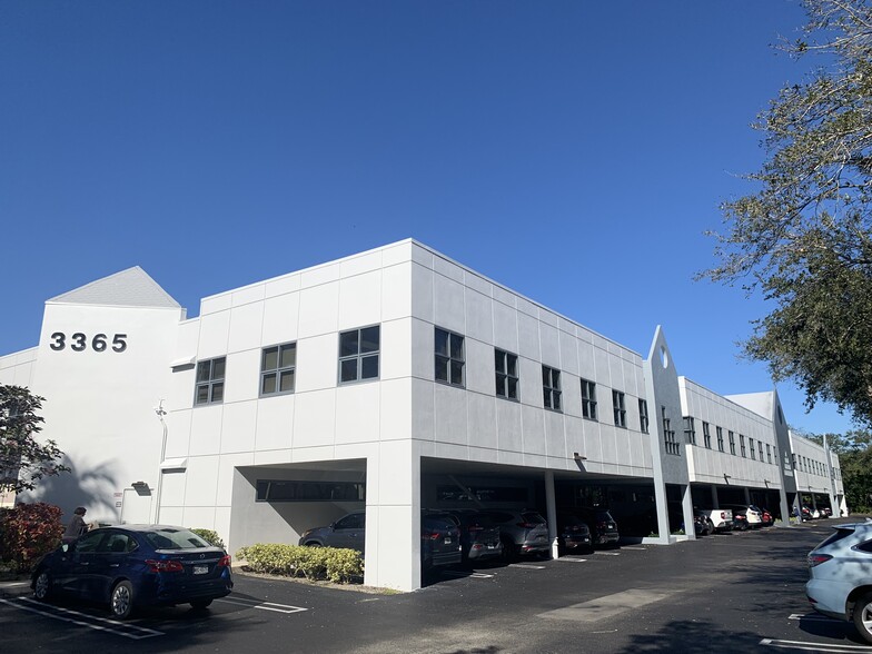 Primary Photo Of 3365 Burns Rd, Palm Beach Gardens Medical For Lease