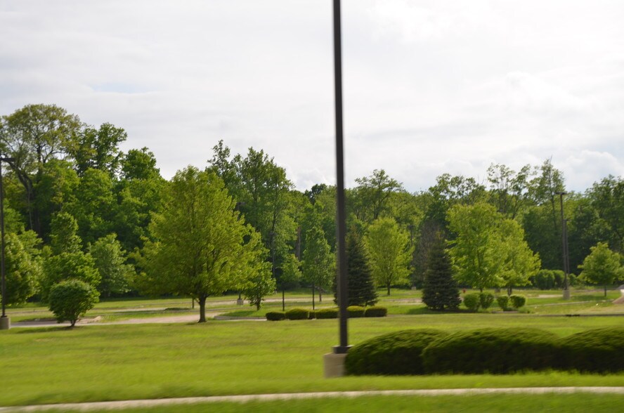 More Photos Of 47 Saravanos Dr, Yorkville Land For Sale