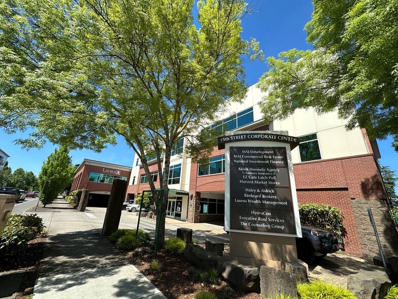 More Photos Of 300 W 15th St, Vancouver Office For Lease