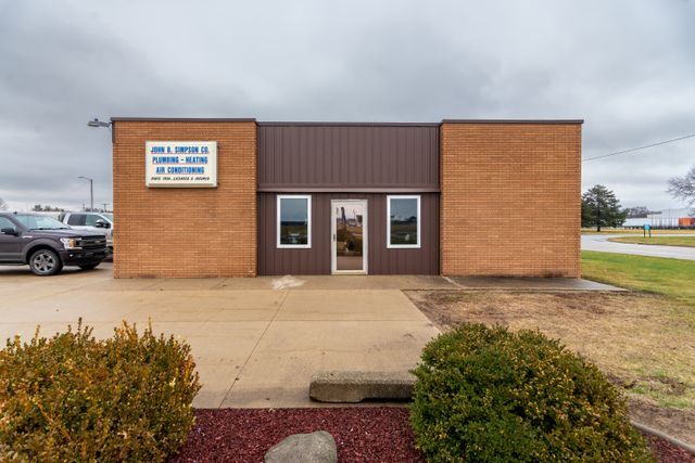 Primary Photo Of 1007 N Centerville Rd, Sturgis Warehouse For Sale