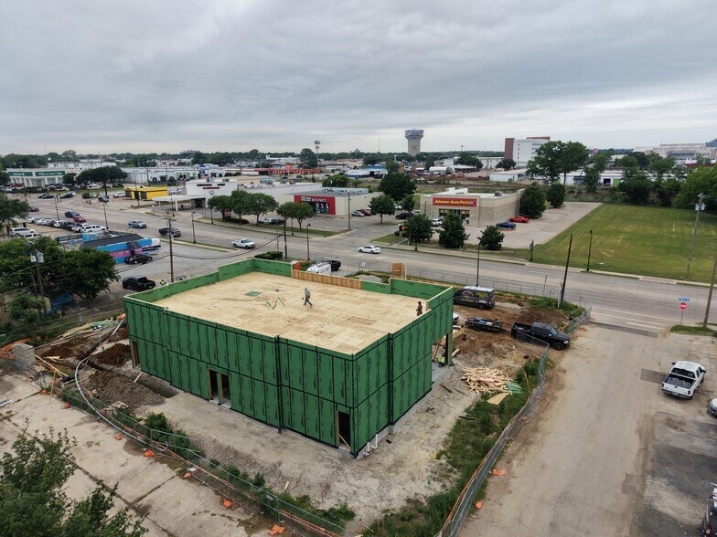 More Photos Of 1060 Abram st, Arlington General Retail For Lease