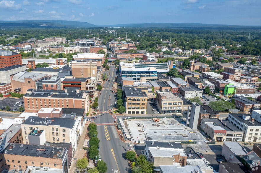 More Photos Of 469 State St, Schenectady Office For Sale