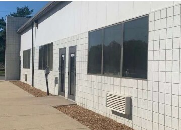 More Photos Of 42700-42786 Mound Rd, Sterling Heights Light Distribution For Lease