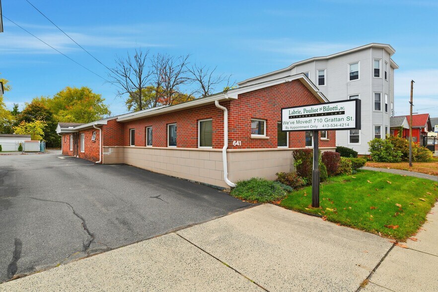 More Photos Of 641 Grattan St, Chicopee Office For Lease