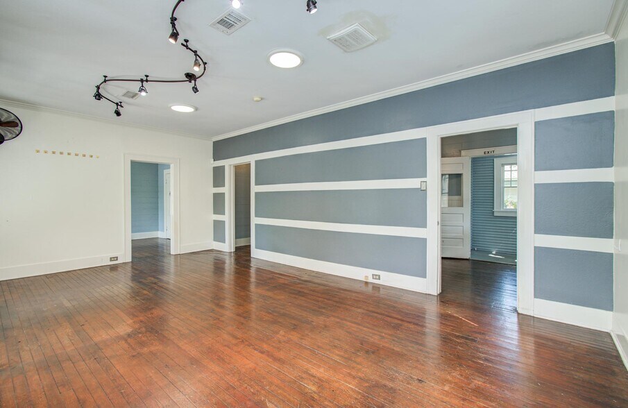 More Photos Of , League City Office For Sale