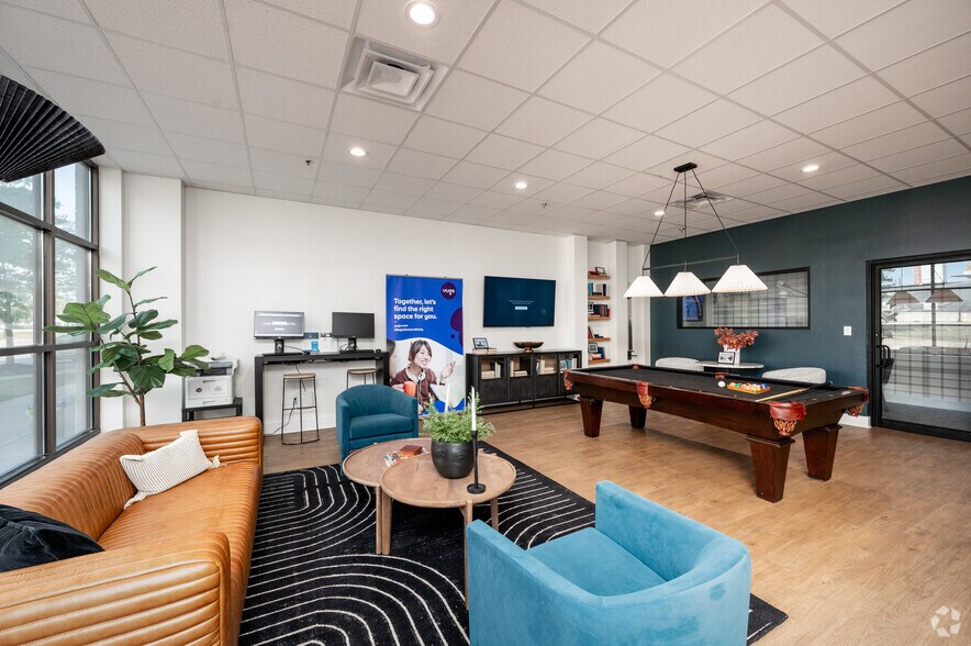 More Photos Of 221 E State St, West Lafayette Apartments For Lease