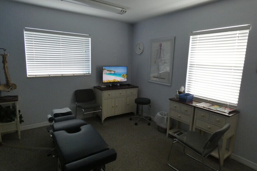 More Photos Of 5621 Central Ave, Saint Petersburg Medical For Sale