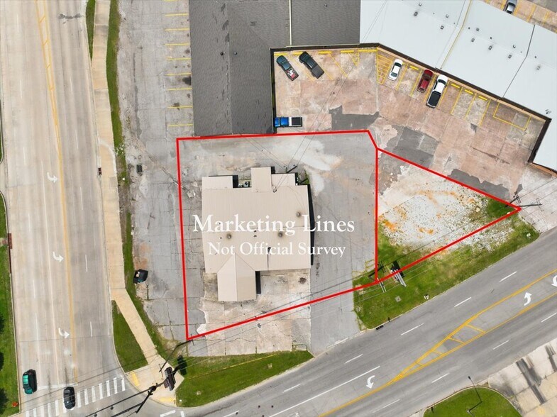 More Photos Of 1131 Cradduck Rd, Ada Bar For Sale