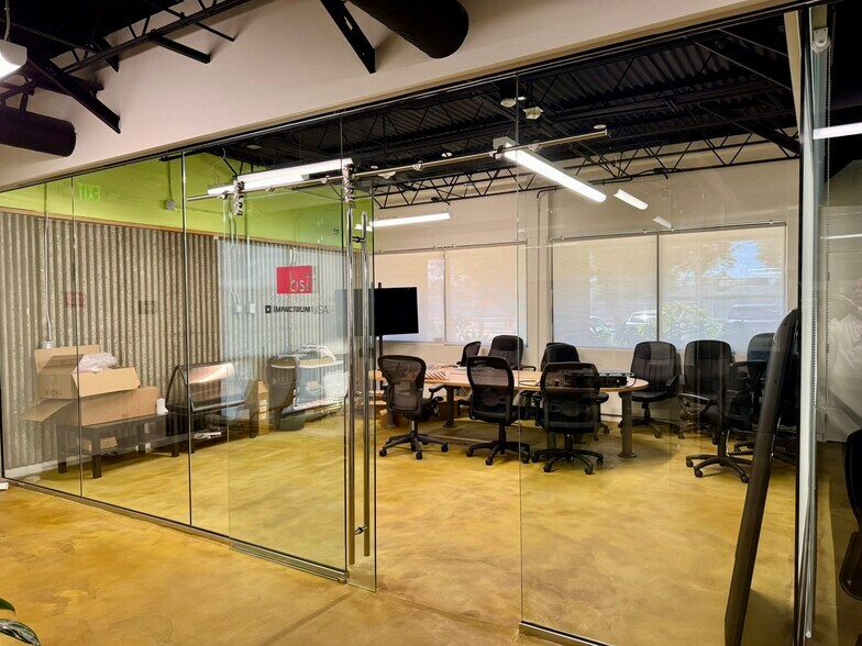 More Photos Of 17550 Gillette Ave, Irvine Manufacturing For Sale