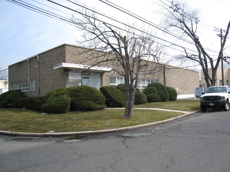 Primary Photo Of 4 Alsan Way, Little Ferry Warehouse For Lease