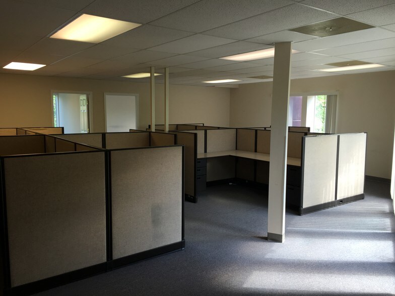 More Photos Of 600 S Holmes Ave, Saint Louis Office For Sale