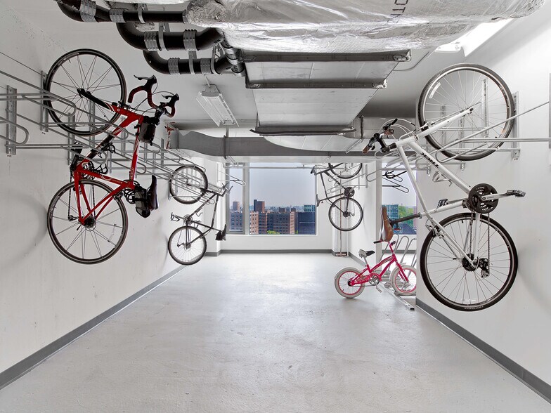 More Photos Of 10 City Pt, Brooklyn Apartments For Lease
