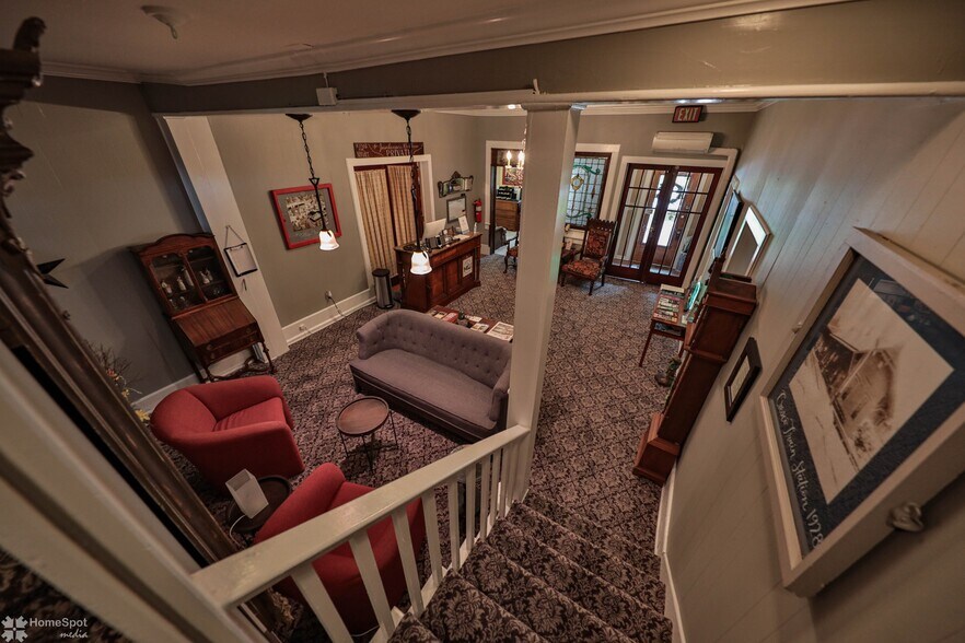 More Photos Of 2468 Route 390, Canadensis Hospitality For Sale