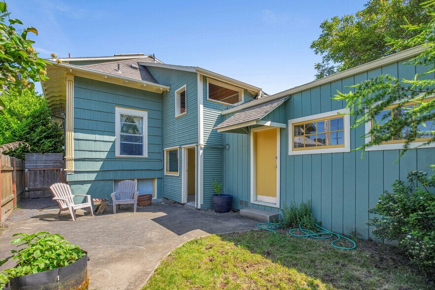 More Photos Of 1614 N Church St, Portland Apartments For Sale