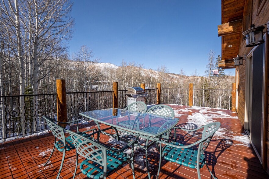 More Photos Of 1124 State Highway 11, Laramie Specialty For Sale