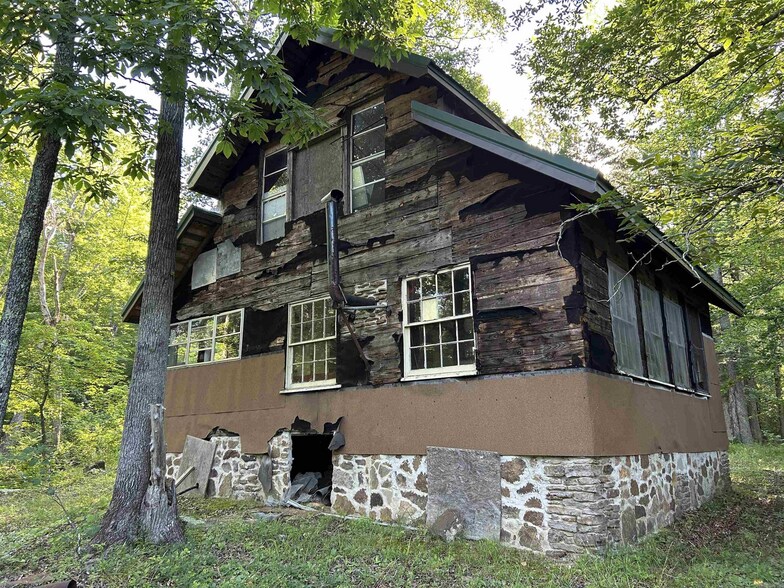 More Photos Of 2325 Six Rdg rd, Drasco Land For Sale
