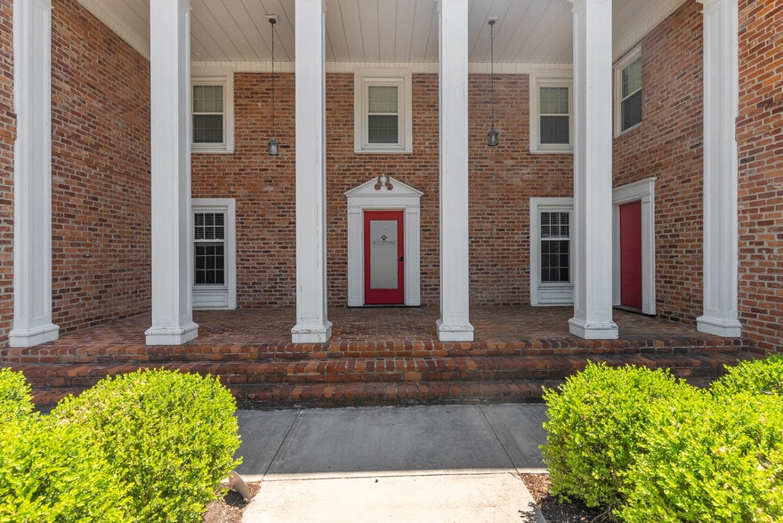 More Photos Of 6200 Fort Ave, Lynchburg Medical For Sale