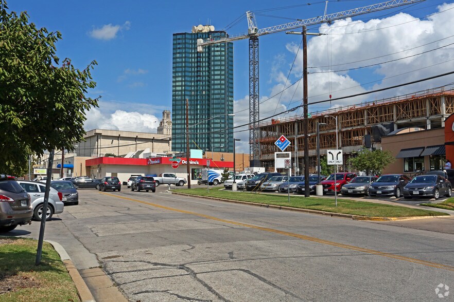 More Photos Of 2021 Guadalupe St, Austin Coworking Space