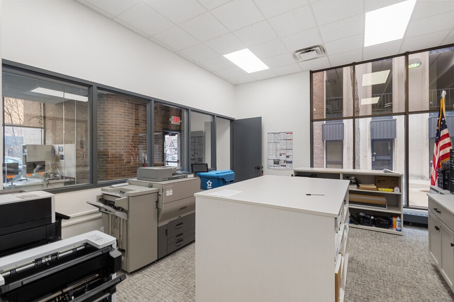 More Photos Of 315 S Kalamazoo Mall, Kalamazoo Office For Sale