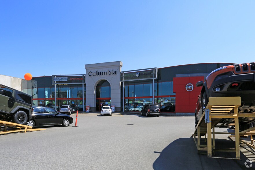 Primary Photo Of 5840 Minoru Blvd, Richmond Auto Dealership For Lease