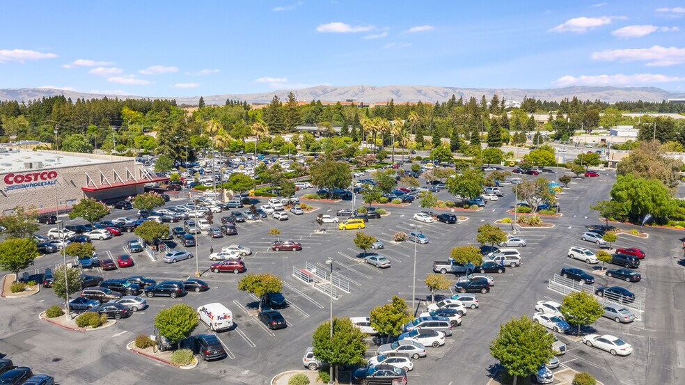 More Photos Of 1030 N Rengstorff Ave, Mountain View Unknown For Lease