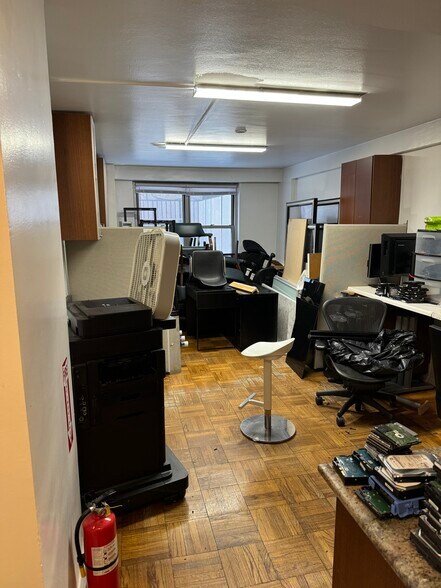 More Photos Of 55 E 87th St, New York Apartments For Sale