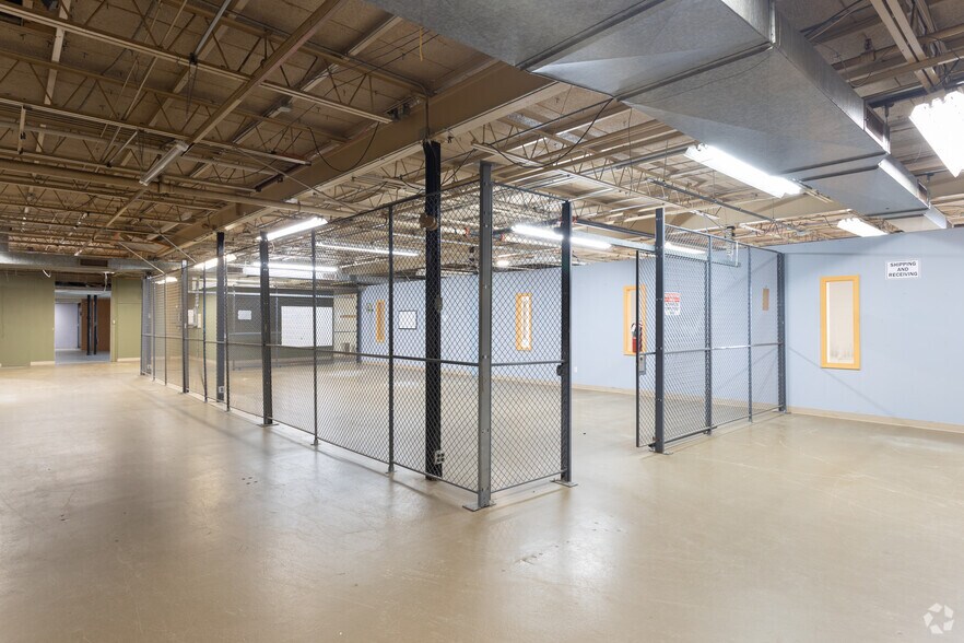 More Photos Of 99 Airport Rd, Concord Manufacturing For Sale