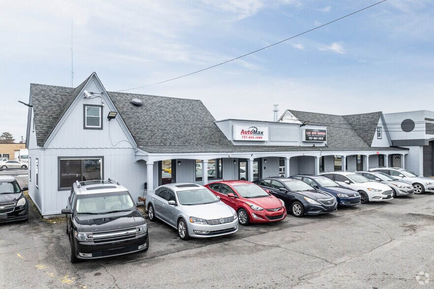 Primary Photo Of 4933-4935 Virginia Beach Blvd, Virginia Beach Auto Dealership For Lease