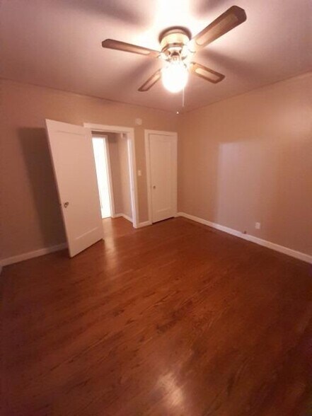 More Photos Of 3226 W St, Sacramento Apartments For Sale