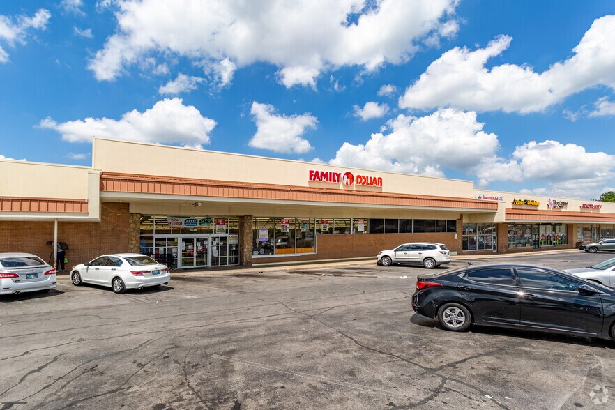 More Photos Of 1520-1616 N Lewis Ave, Tulsa Unknown For Lease