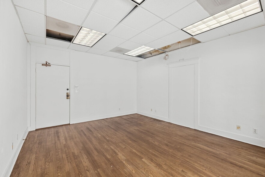 More Photos Of 602-616 Santa Monica Blvd, Santa Monica Loft Creative Space For Lease