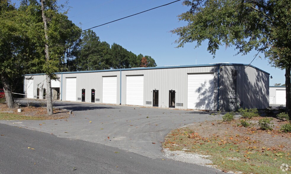 More Photos Of 116 Pidgeon Bay Rd, Summerville Warehouse For Lease