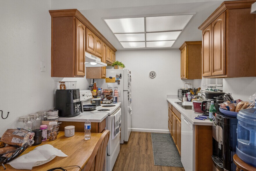 More Photos Of 1342 Essex Way, San Jose Apartments For Sale