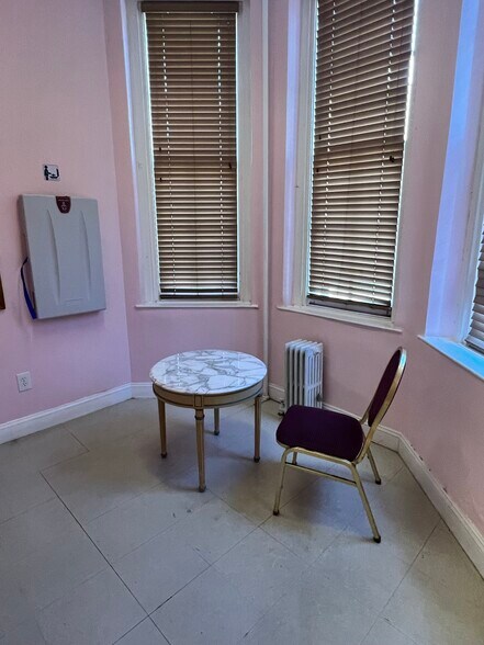 More Photos Of 1546 5th St NW, Washington Specialty For Sale