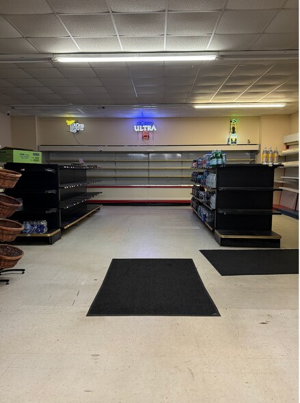 More Photos Of 8524 Us Highway 280 E, Ellabell Freestanding For Lease